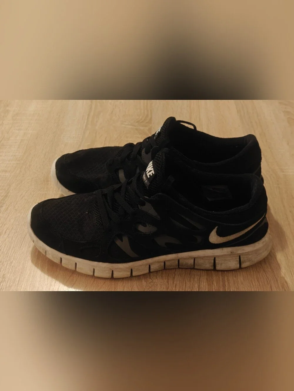 Nike Free Run Black/White Sneakers Men’s Size 12 Running Walking Shoes